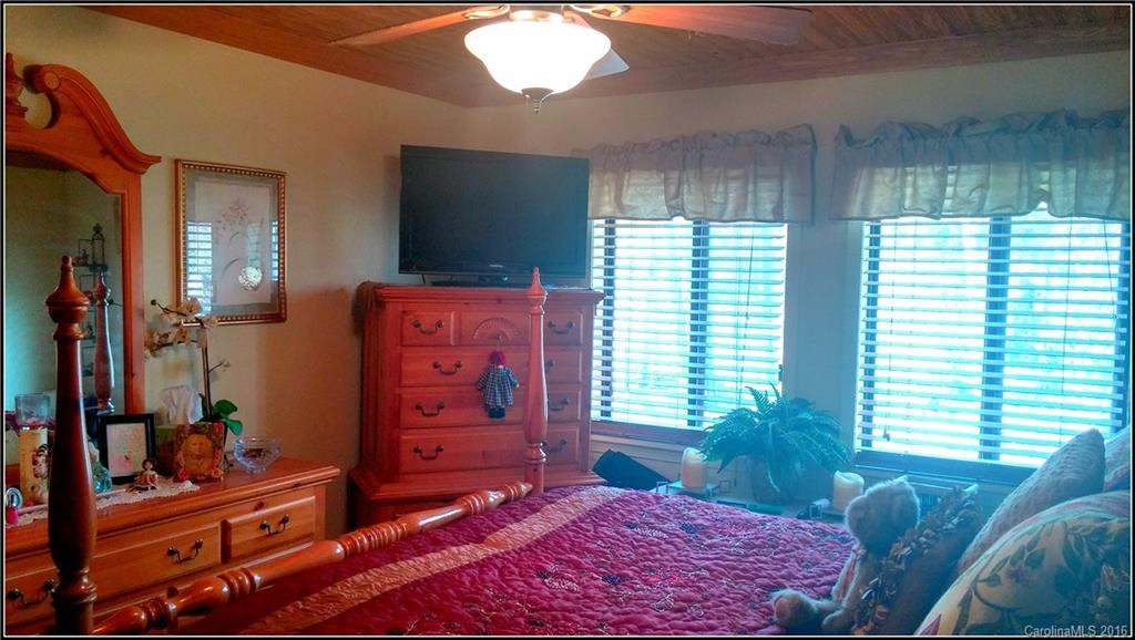 33 Lake Drive #G6 - Photo 8