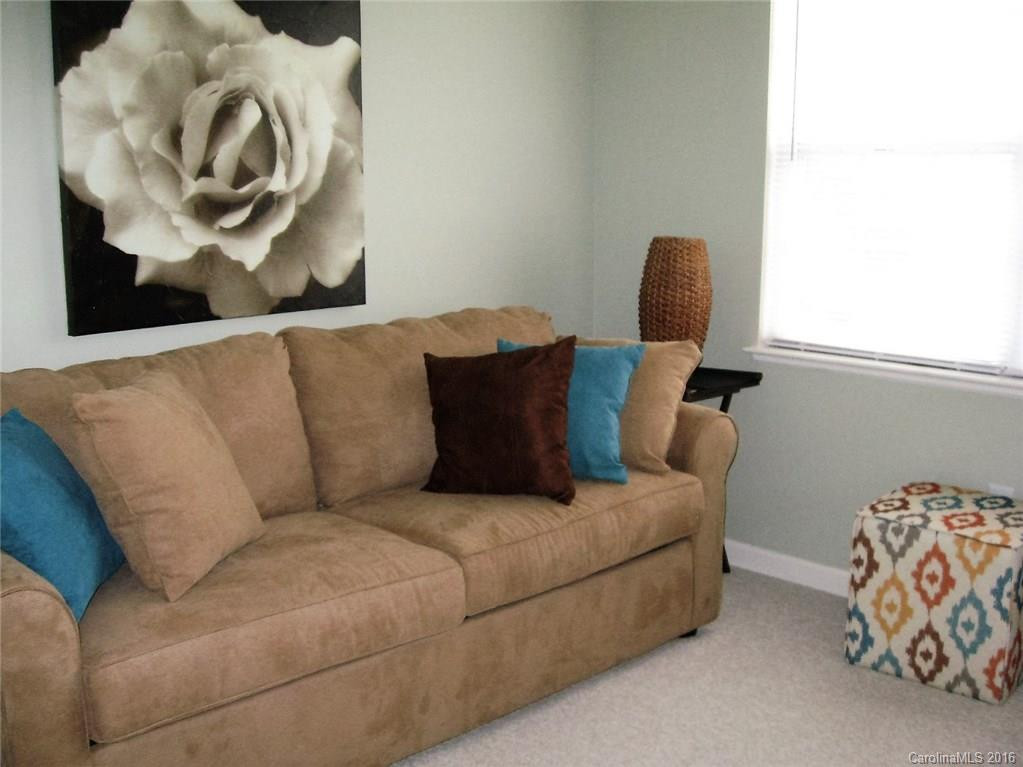 379 Wiltshire Circle #379 - Photo 12