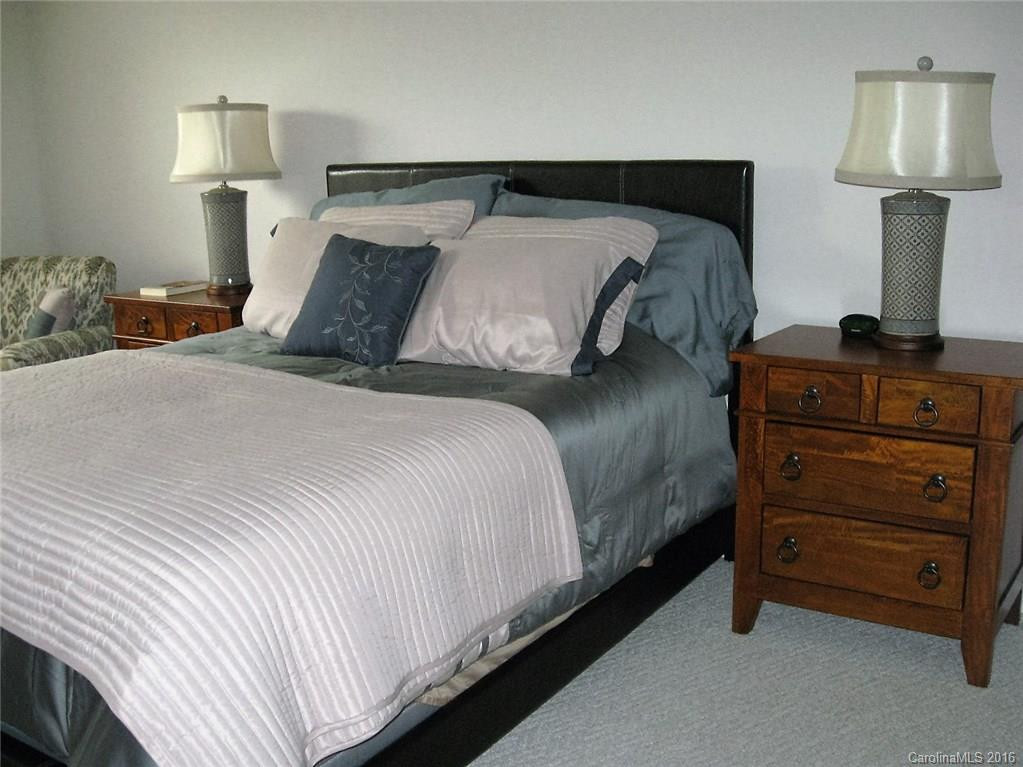 379 Wiltshire Circle #379 - Photo 13