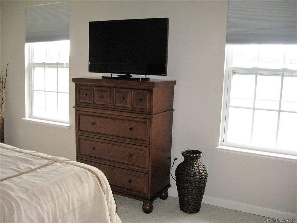 379 Wiltshire Circle #379 - Photo 15