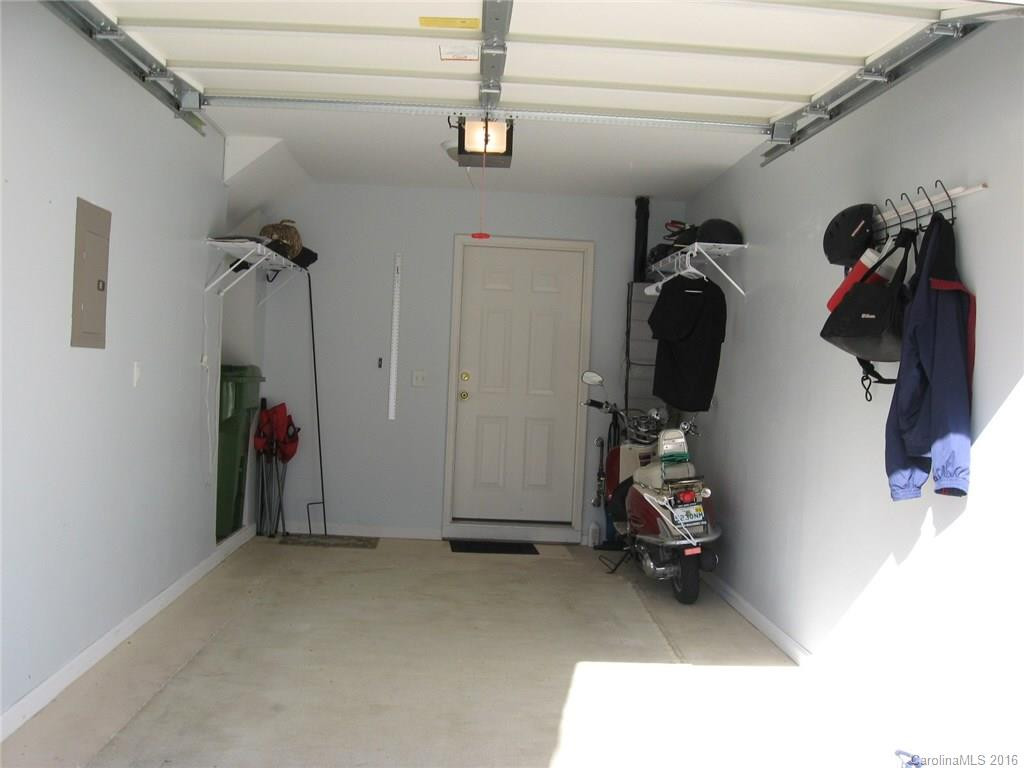 379 Wiltshire Circle #379 - Photo 20