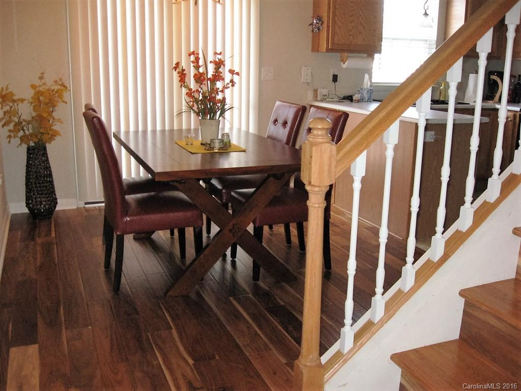 379 Wiltshire Circle #379 - Photo 9