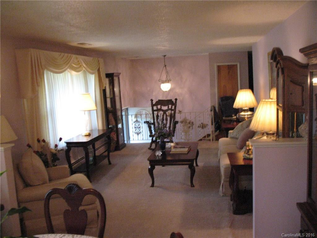 27 Beechwood Road - Photo 6