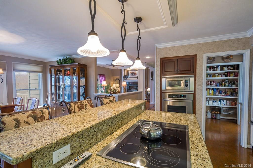 40 Sugar Maple Drive #250 - Photo 6