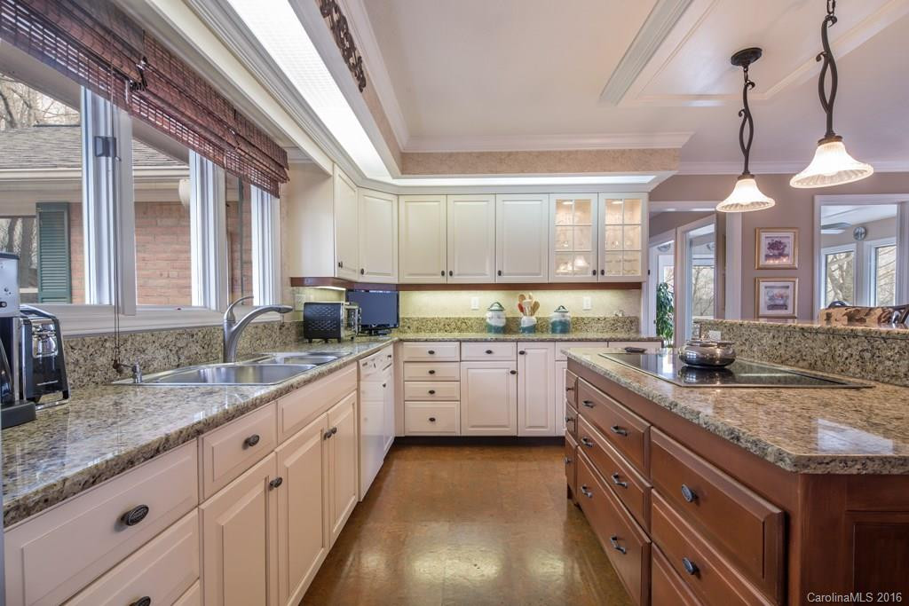 40 Sugar Maple Drive #250 - Photo 7