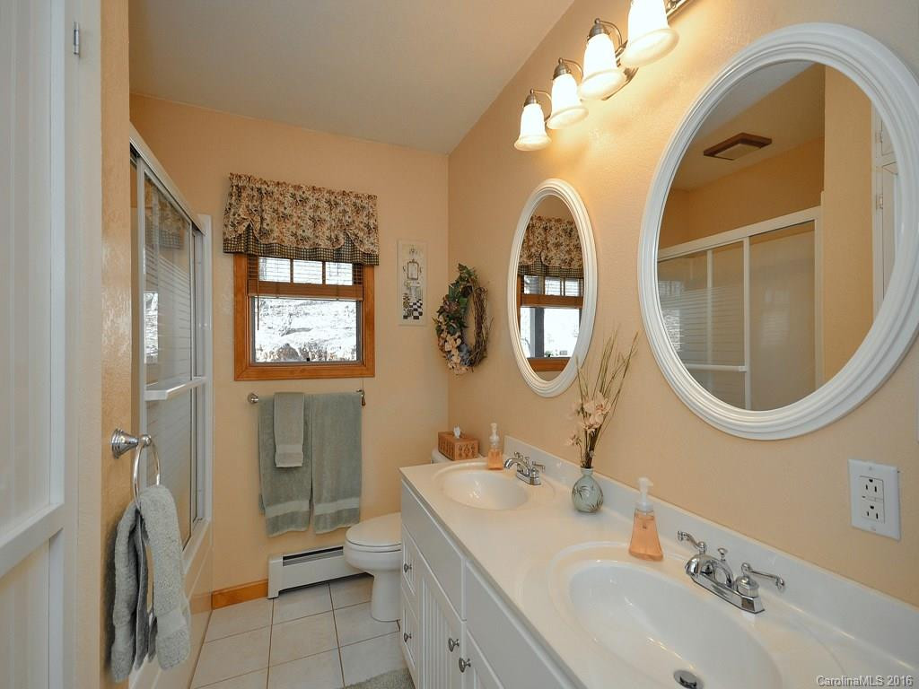 476 Sharp Top Road - Photo 15