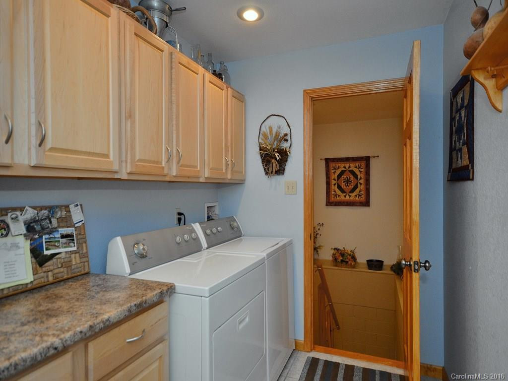 476 Sharp Top Road - Photo 17