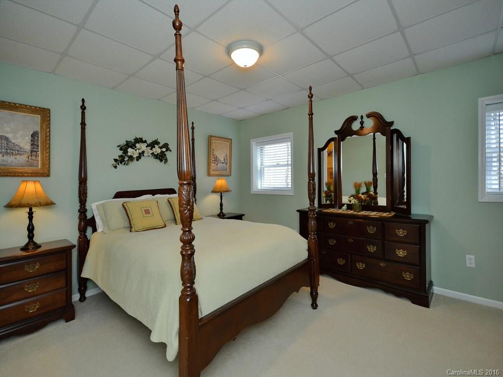 476 Sharp Top Road - Photo 19