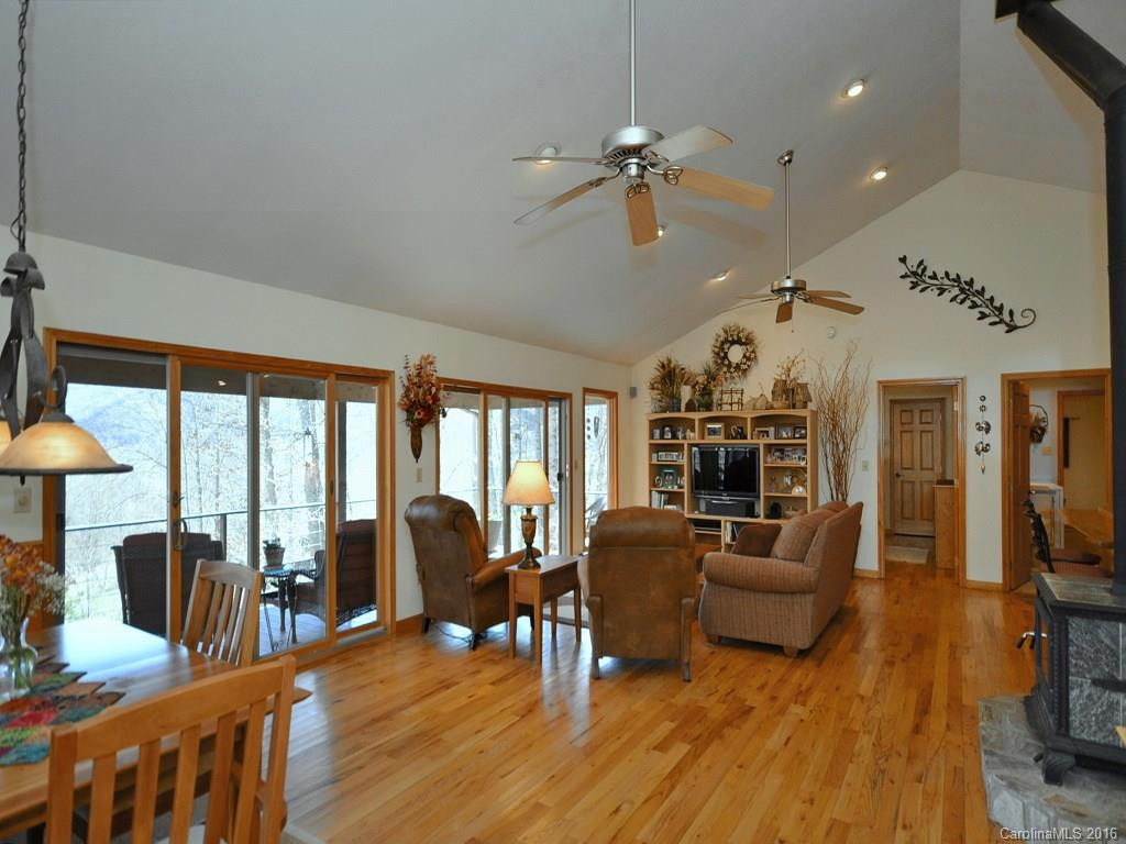 476 Sharp Top Road - Photo 9