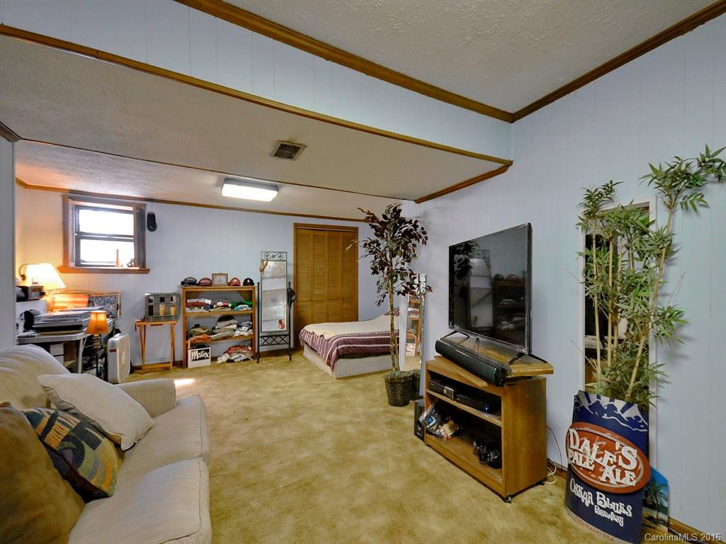 208 Melody Circle - Photo 11