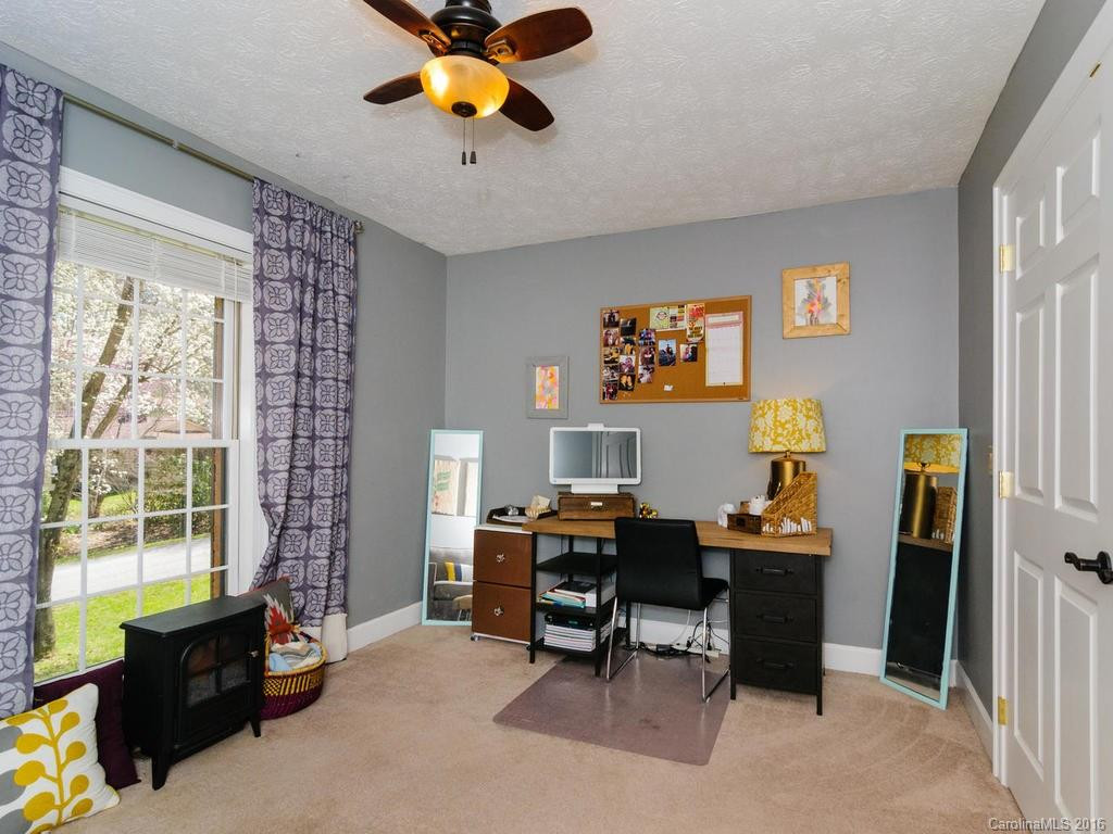 551 Rambling Drive - Photo 18
