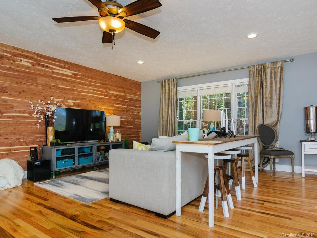 551 Rambling Drive - Photo 5