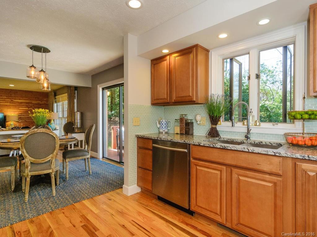 551 Rambling Drive - Photo 9