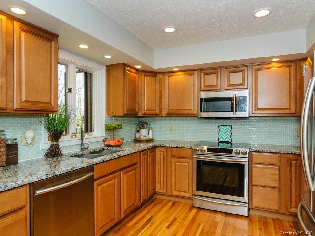 551 Rambling Drive - Photo 10