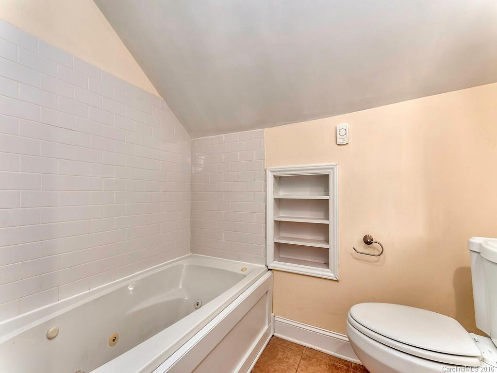184 Courtland Place - Photo 17