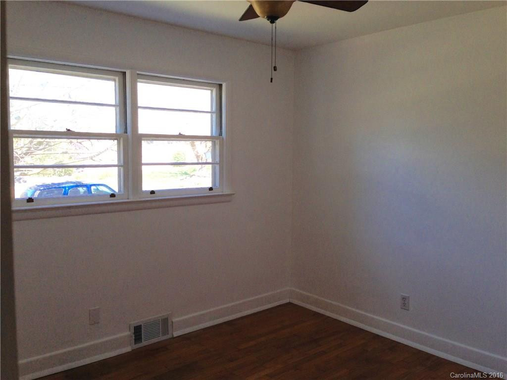 13 Deanwood Circle #5 - Photo 8