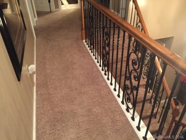 338 Deepwood Drive - Photo 11