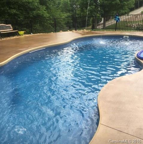 338 Deepwood Drive - Photo 4