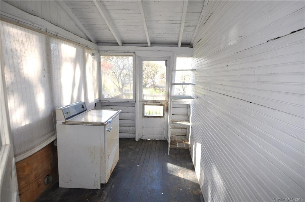 528 5th Avenue - Photo 11