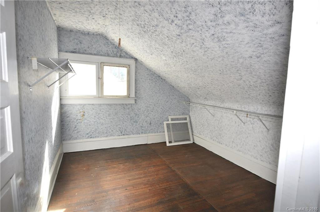 528 5th Avenue - Photo 14