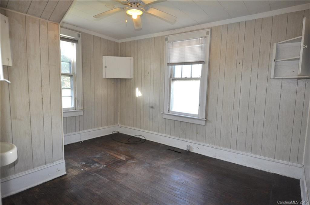 528 5th Avenue - Photo 8