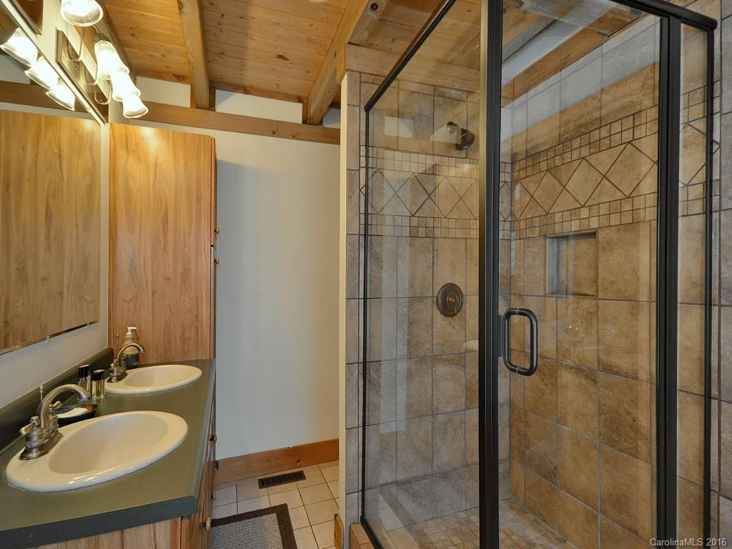 221 Daisy Lane - Photo 12