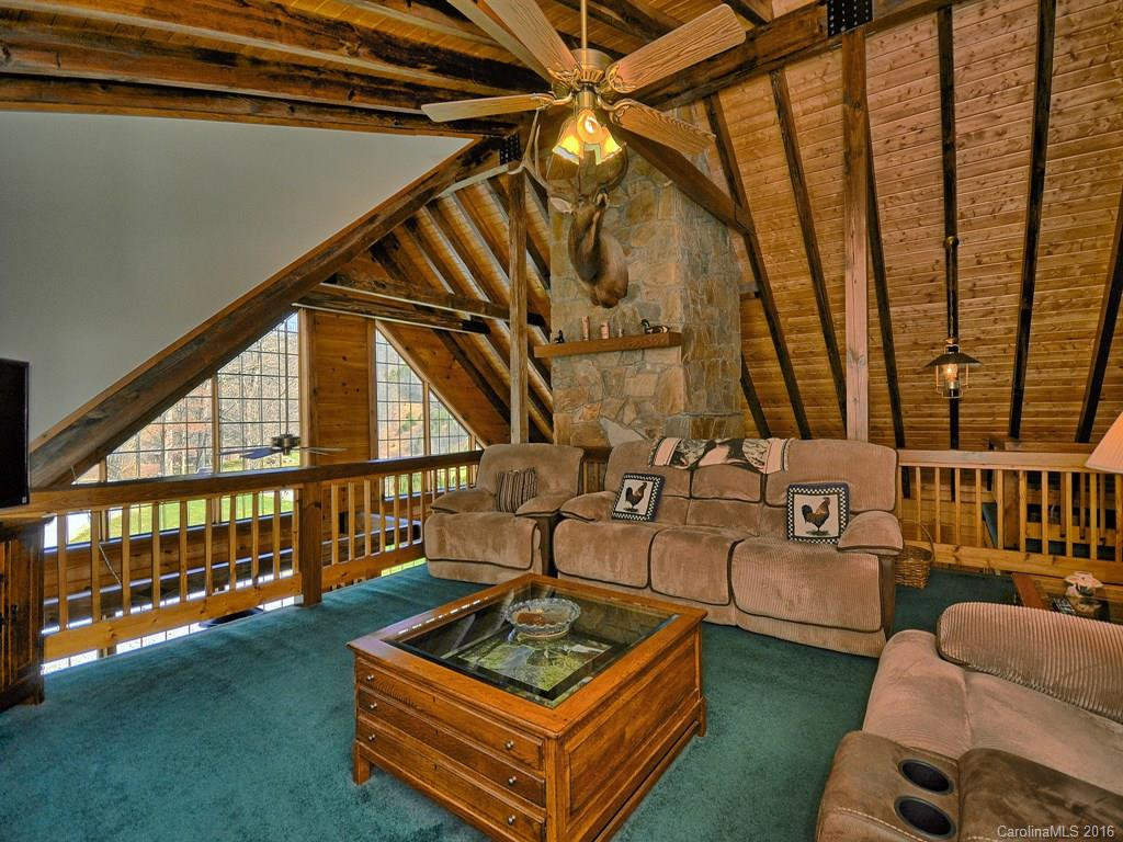 221 Daisy Lane - Photo 16