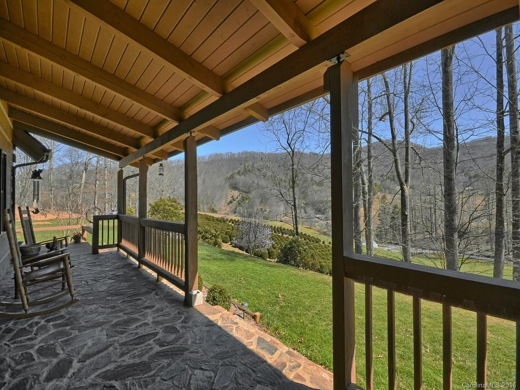 221 Daisy Lane - Photo 3