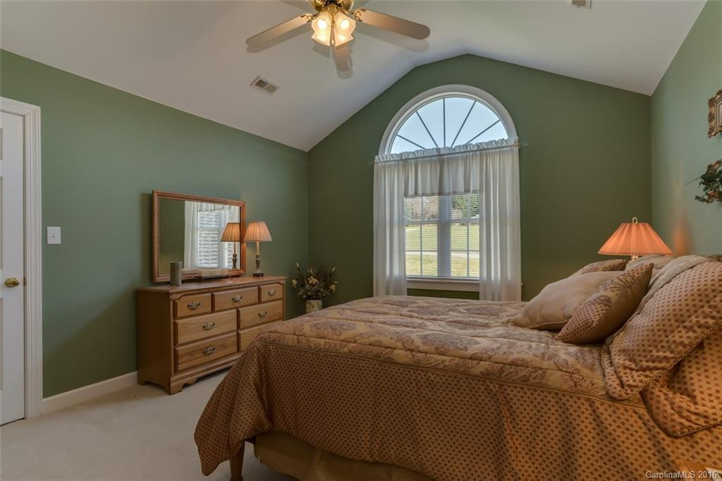 306 Ridgeview Drive - Photo 20