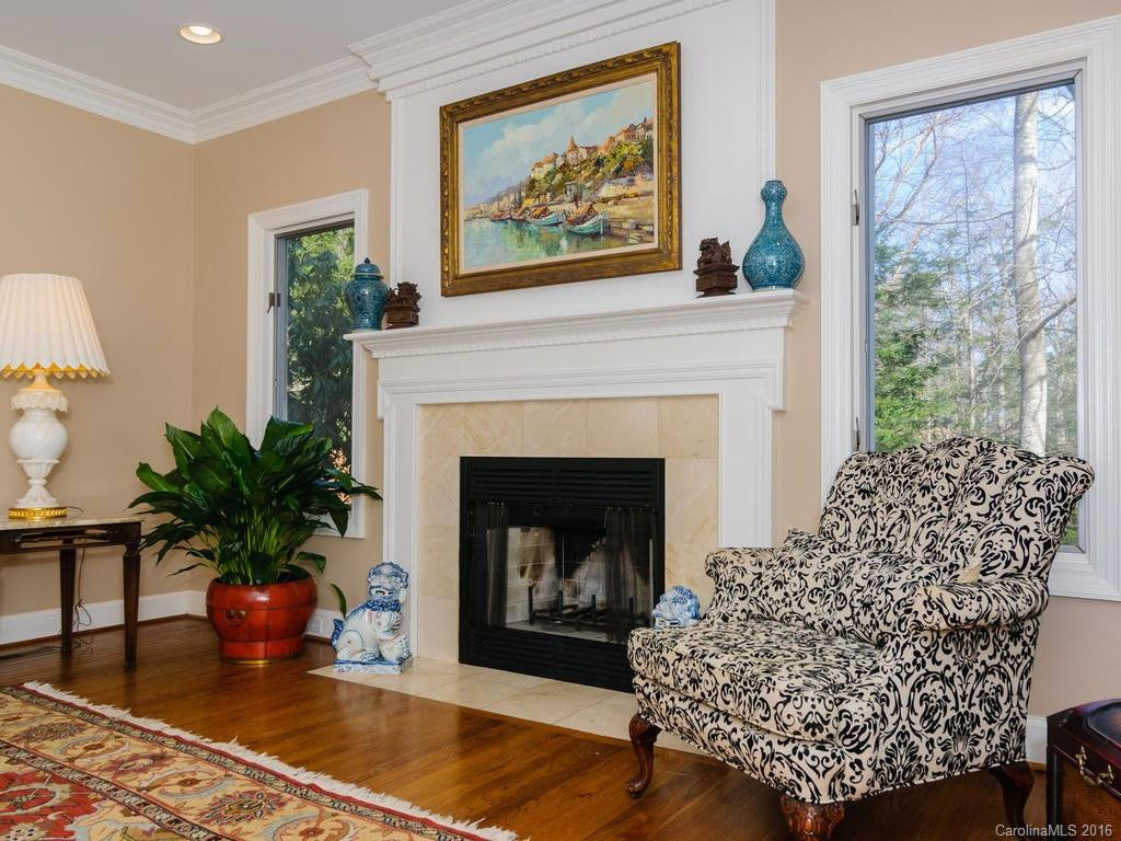 21 Crowningway Drive - Photo 5