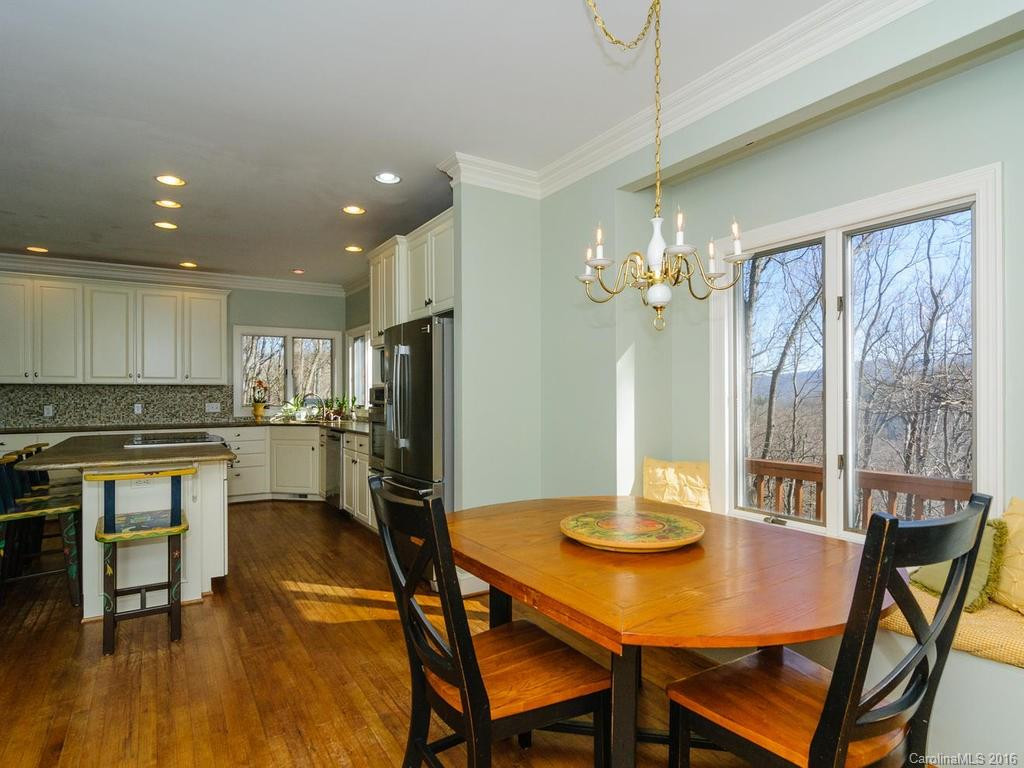 21 Crowningway Drive - Photo 10