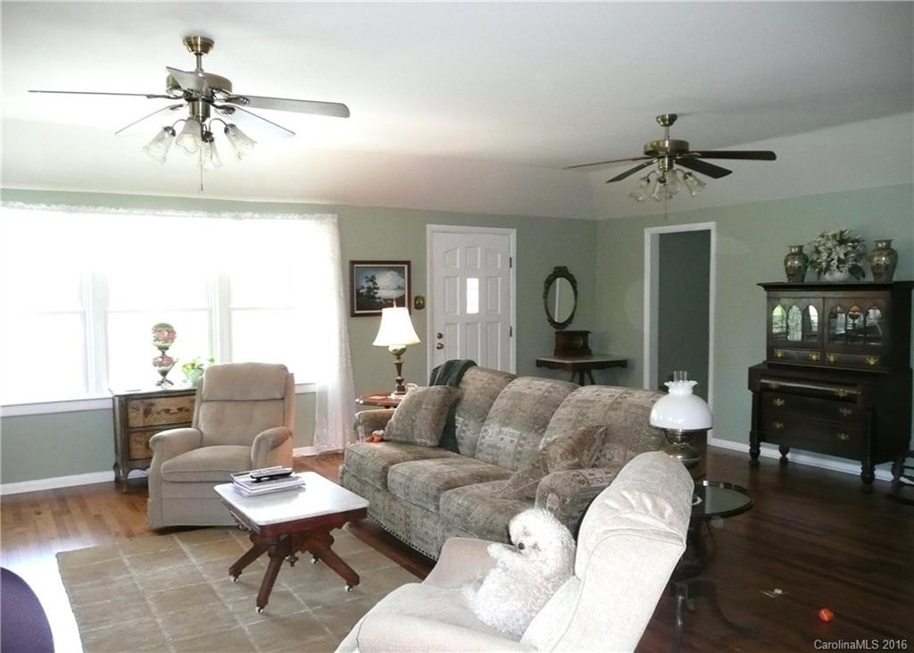 378 Cragmont Road - Photo 2