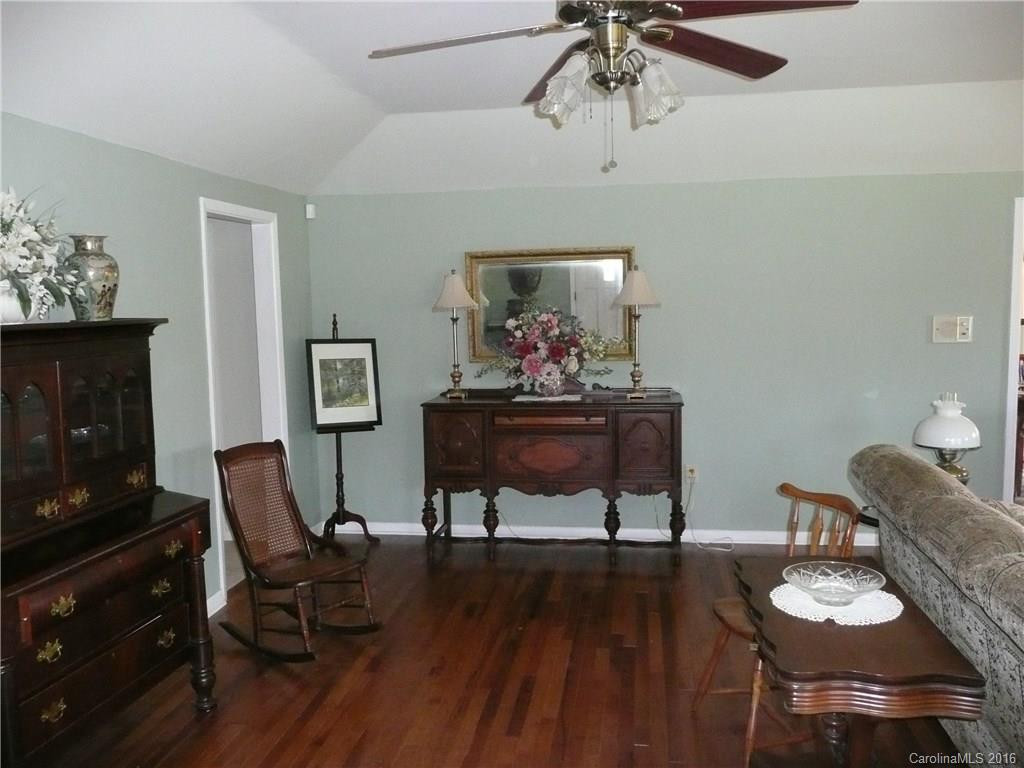 378 Cragmont Road - Photo 4