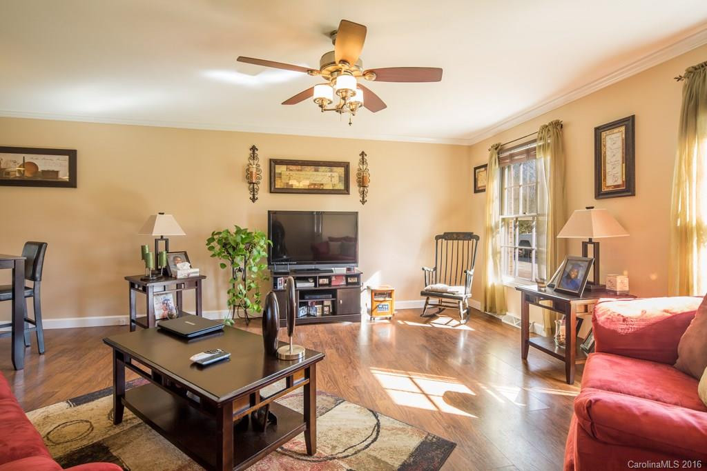 100 Neely Road - Photo 5