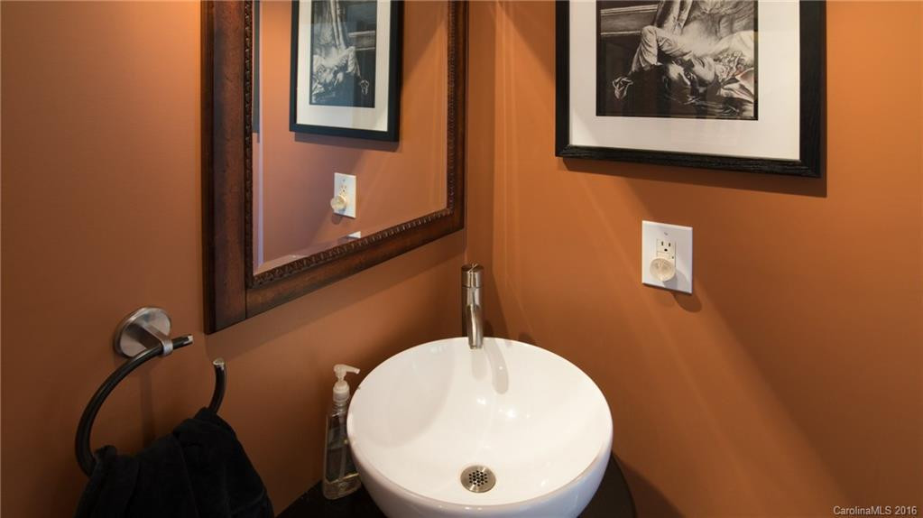 228 Main Street - Photo 11