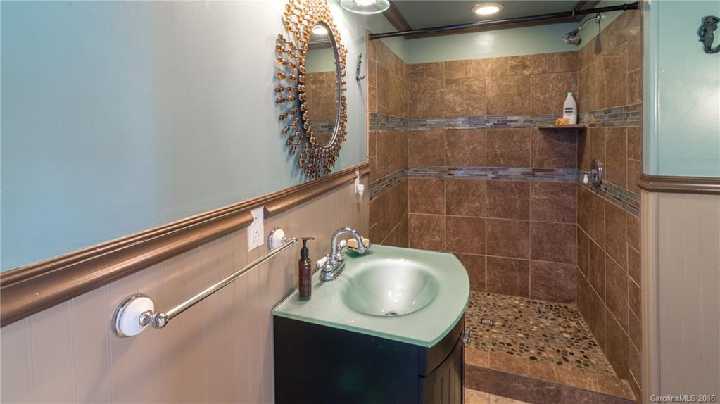 228 Main Street - Photo 18