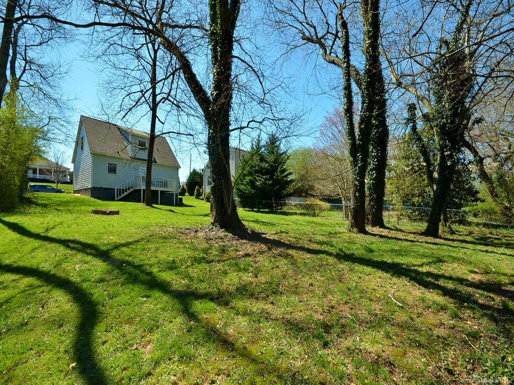 85 Baker Avenue - Photo 2