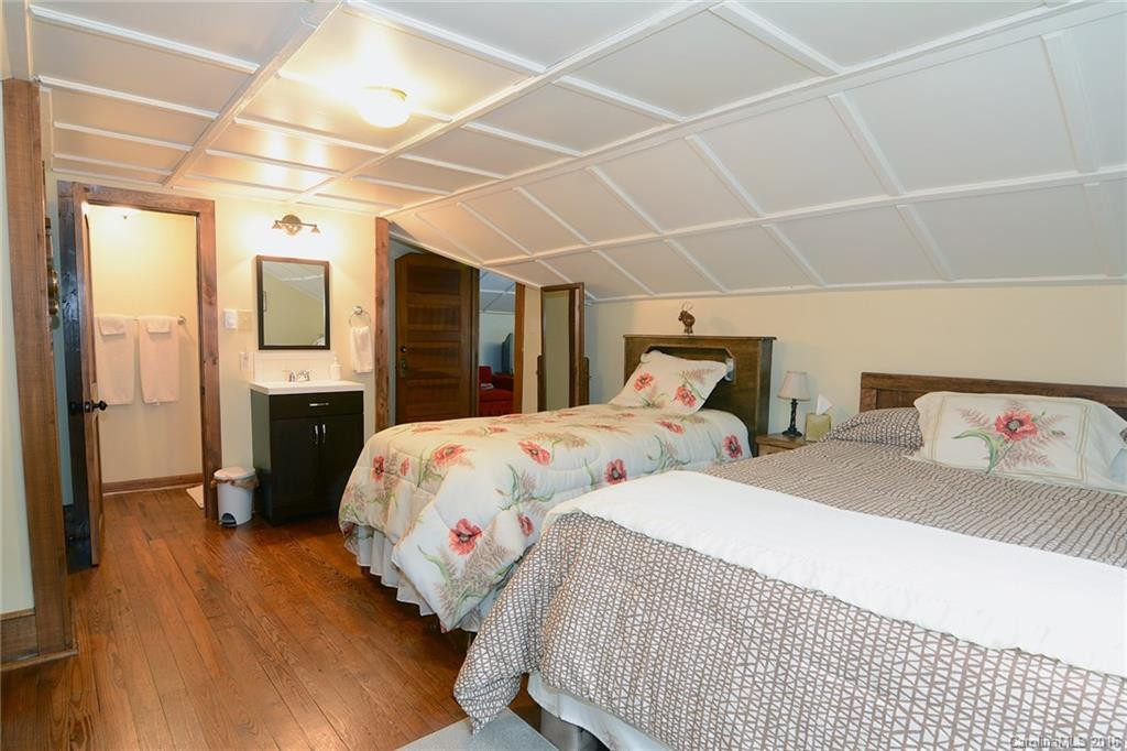 10230 NC 209 Highway - Photo 19