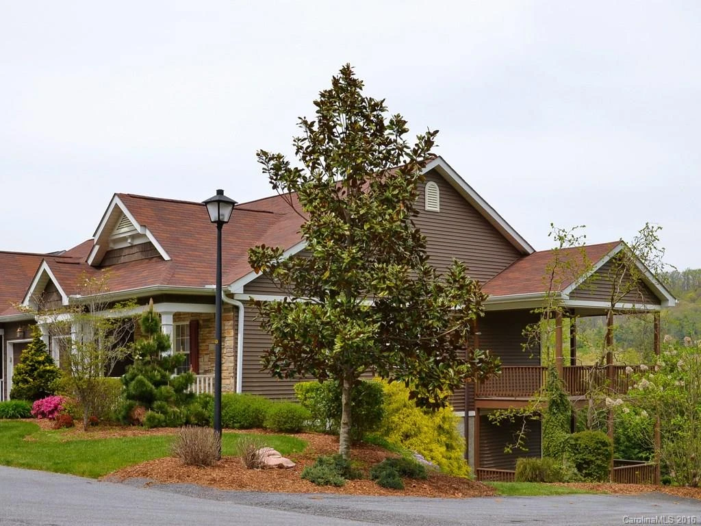 67 Headwater Drive #48B