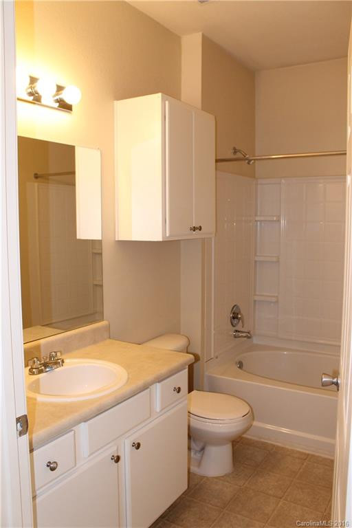 400 Vista Lake Drive #202 - Photo 6