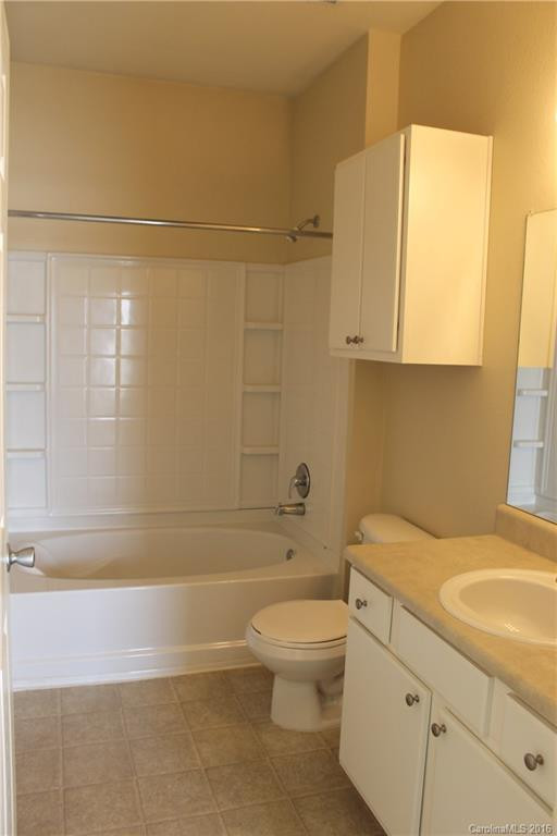 400 Vista Lake Drive #202 - Photo 8