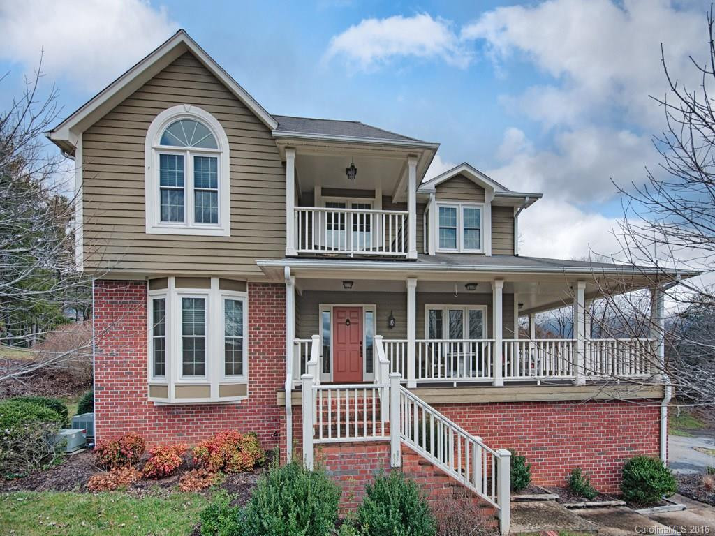 10 Meadowbrook Lane