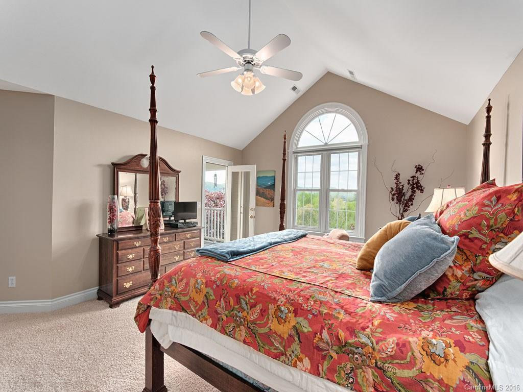 10 Meadowbrook Lane - Photo 12