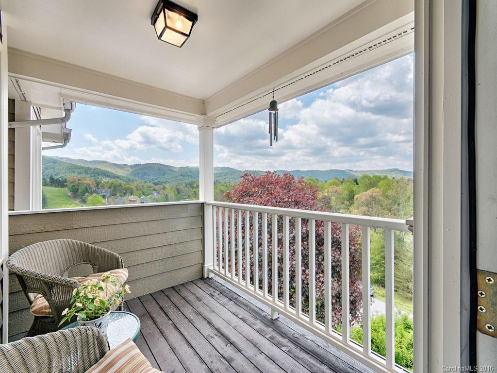 10 Meadowbrook Lane - Photo 14