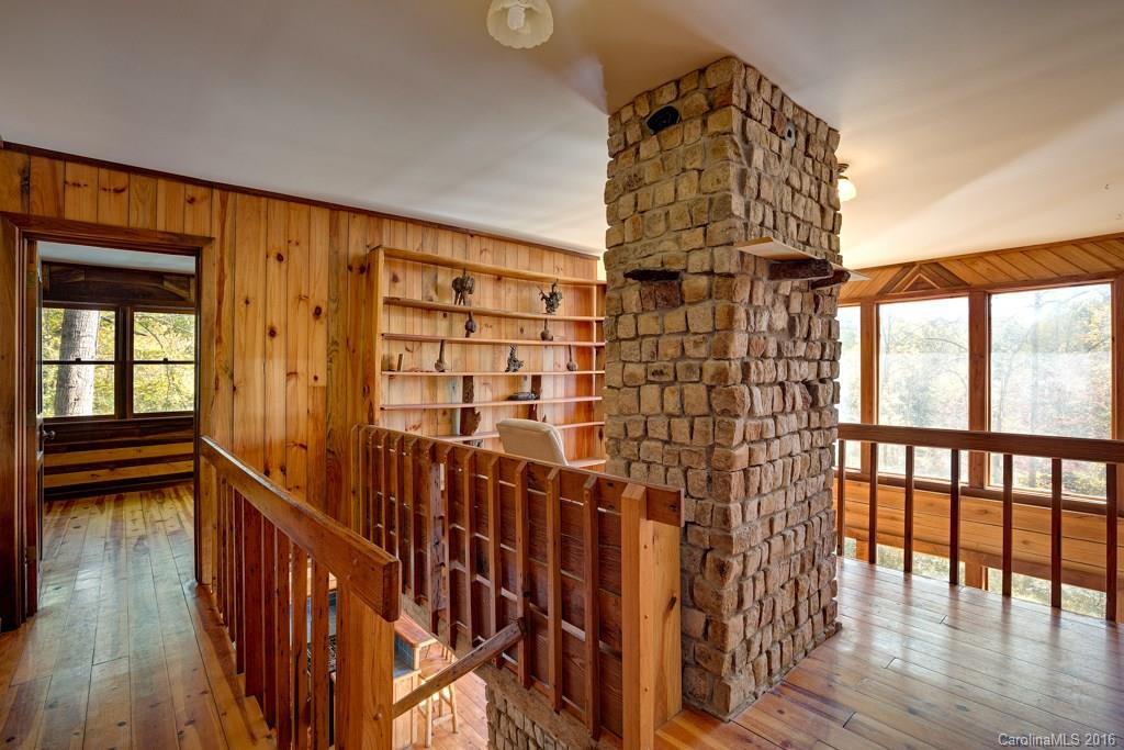 465 Youngs Gap Road - Photo 16