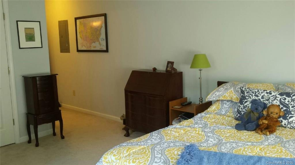 406 Carlyle Way #406 - Photo 11