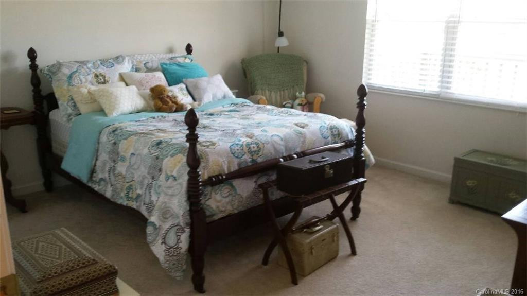 406 Carlyle Way #406 - Photo 15