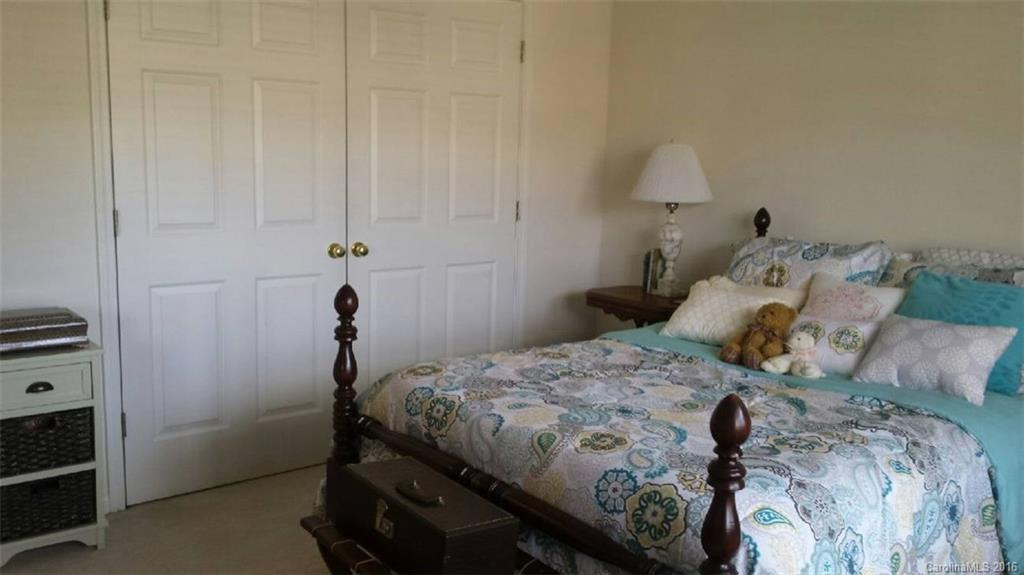 406 Carlyle Way #406 - Photo 16