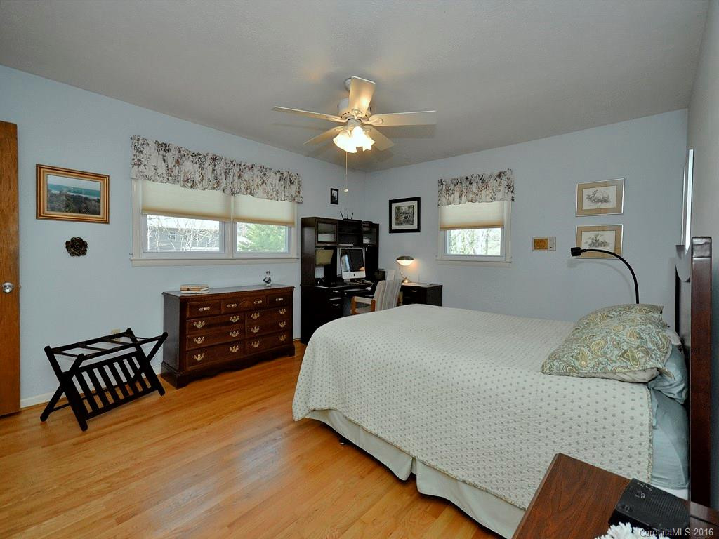 6 Barnes Road - Photo 11