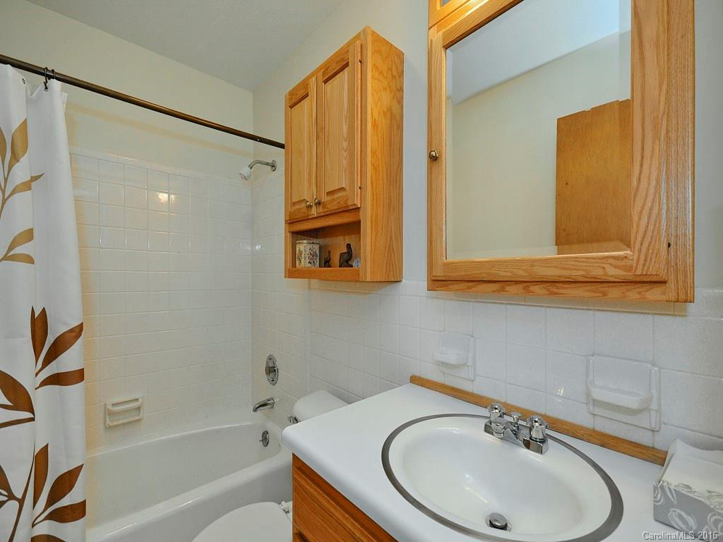 6 Barnes Road - Photo 14